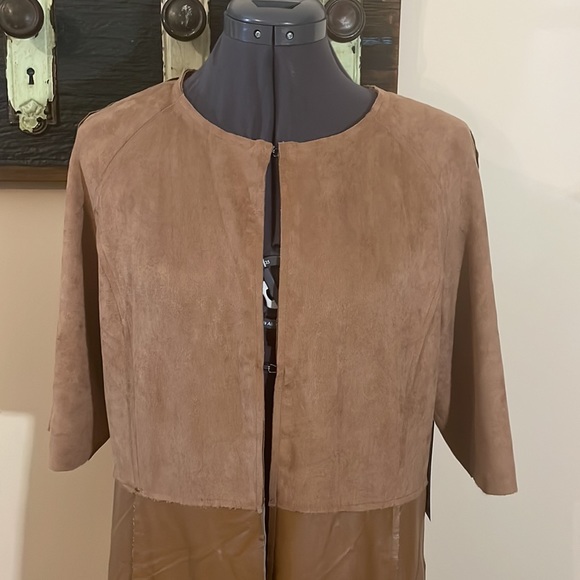 Tuzzi Brown Faux Leather and Suede Long Top Size 8 - Picture 11 of 16